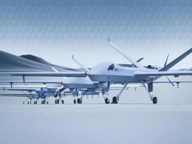 翼龙-X等20余型国产军用无人机亮相航展，，无人机协同系统日益完整